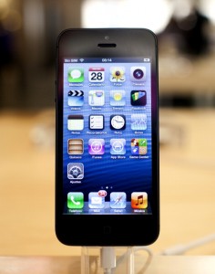 Apple iPhone 5 Hits Spain